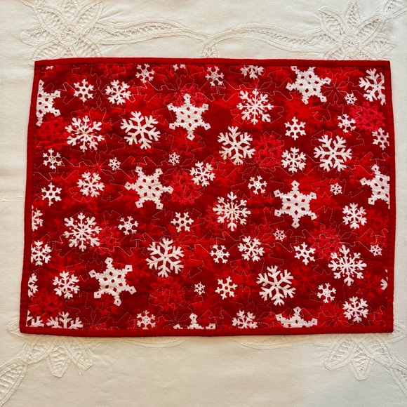 Placemats set of 6 handmade qiulted reversible Placemats - Picture 3 of 7